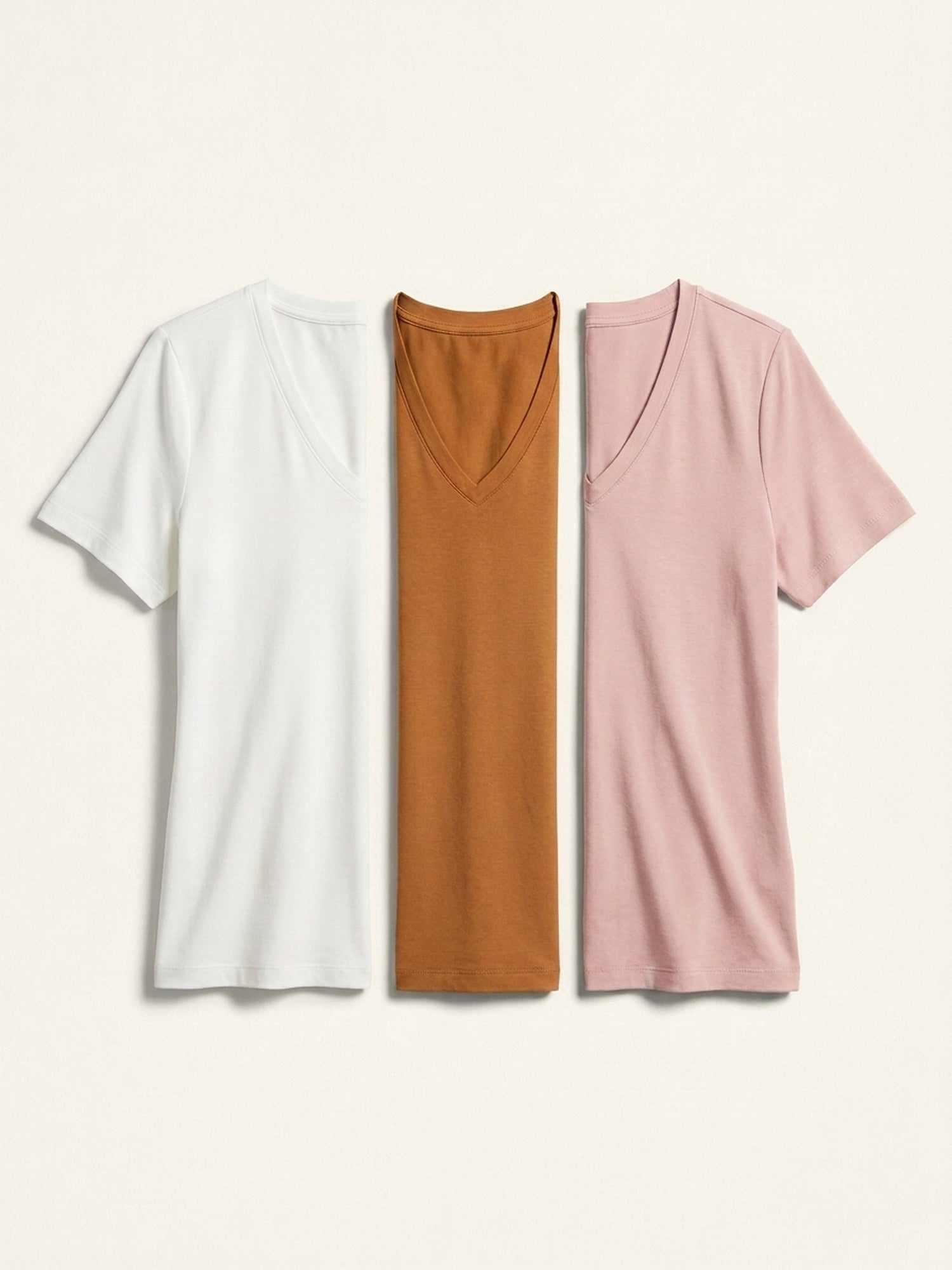 3x V Neck Short Sleeve Bundle (Woman) - White + 2 Colours