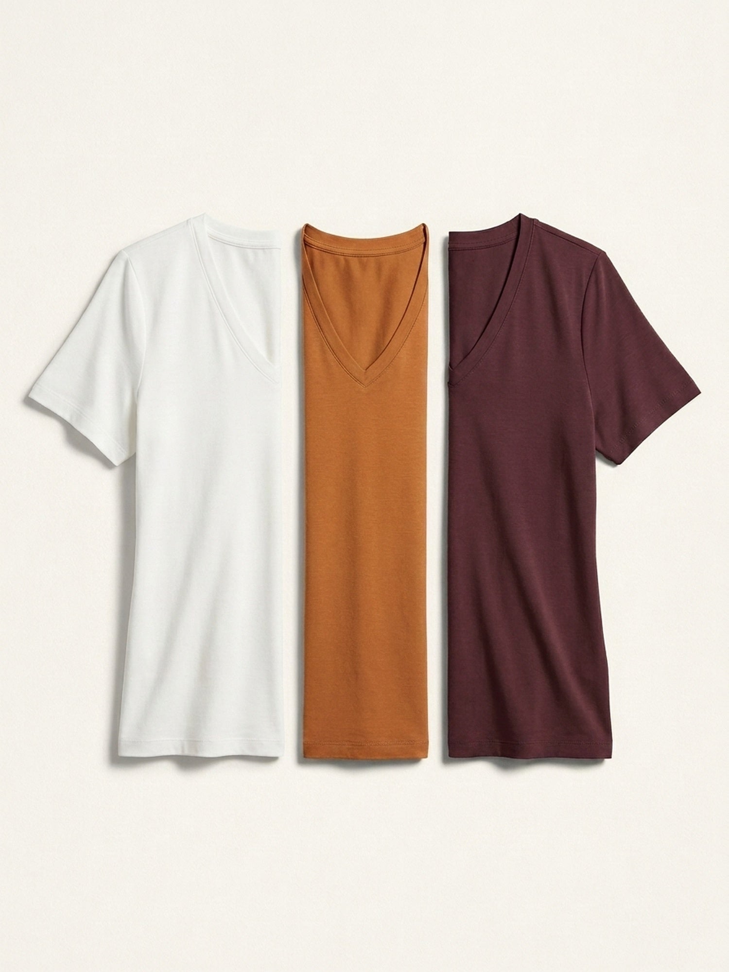 3x V Neck Short Sleeve Bundle (Woman) - White + 2 Colours