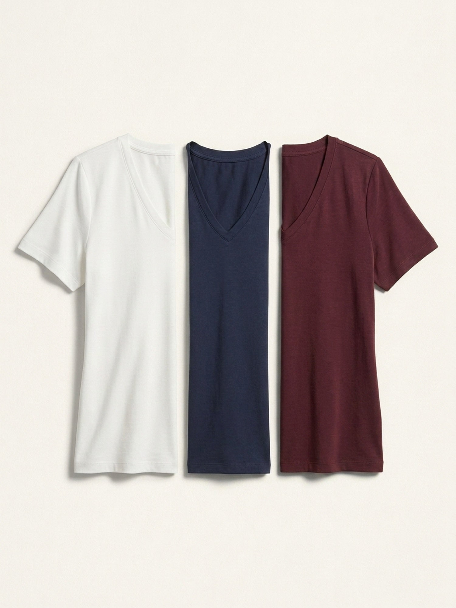 3x V Neck Short Sleeve Bundle (Woman) - White + 2 Colours
