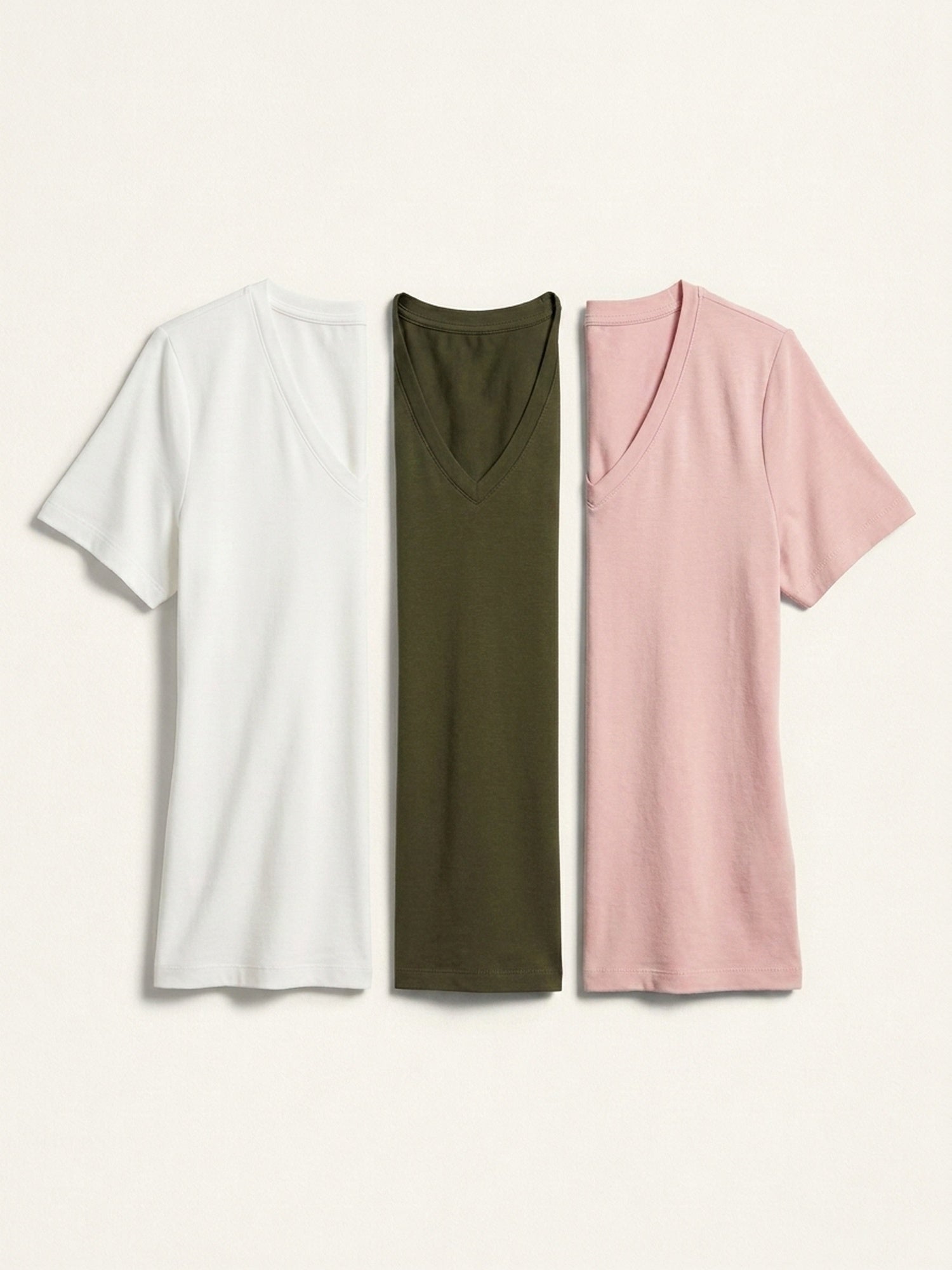 3x V Neck Short Sleeve Bundle (Woman) - White + 2 Colours
