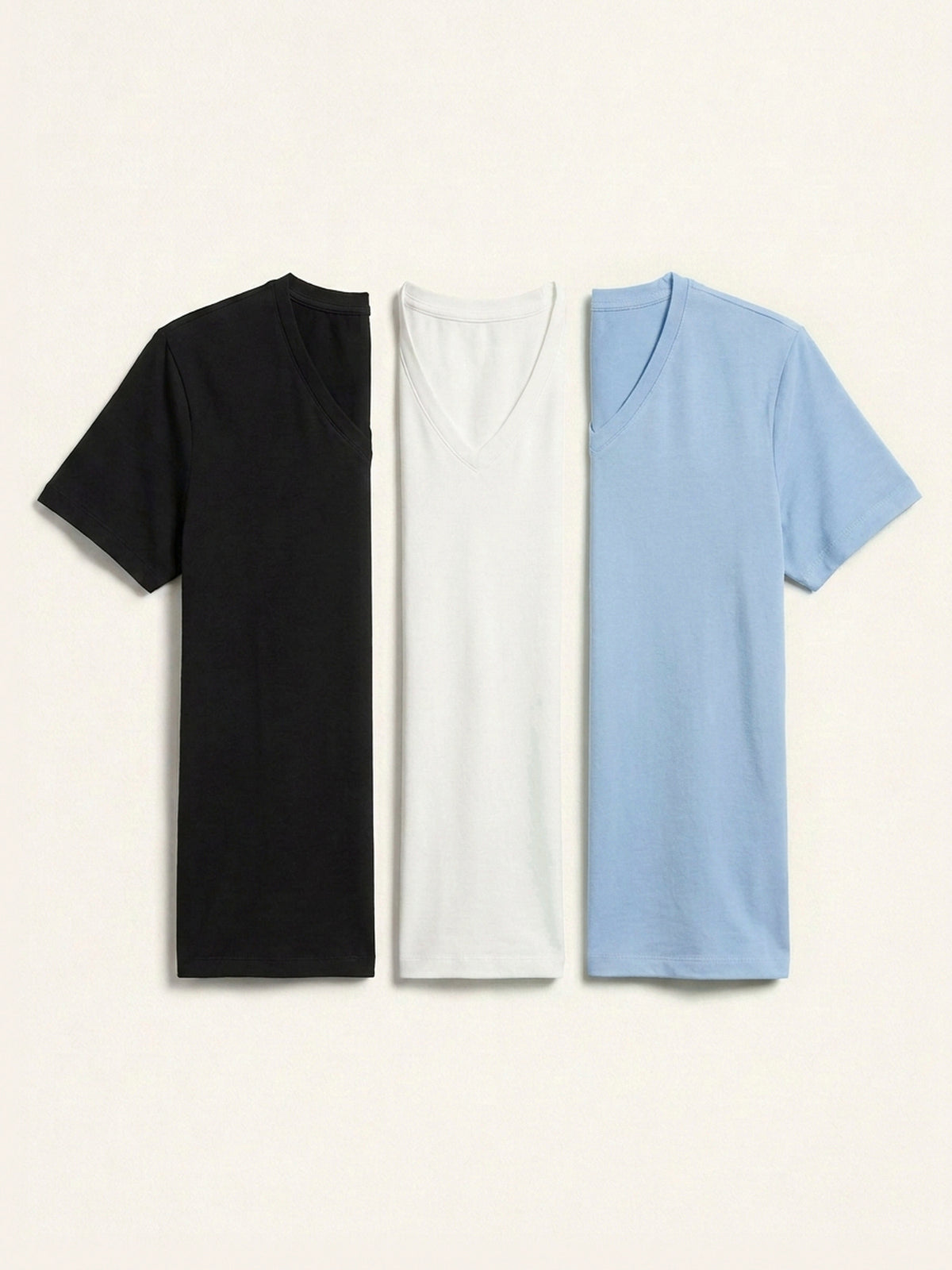 3x V Neck Short Sleeve Bundle (Man) - Black + White + Colour