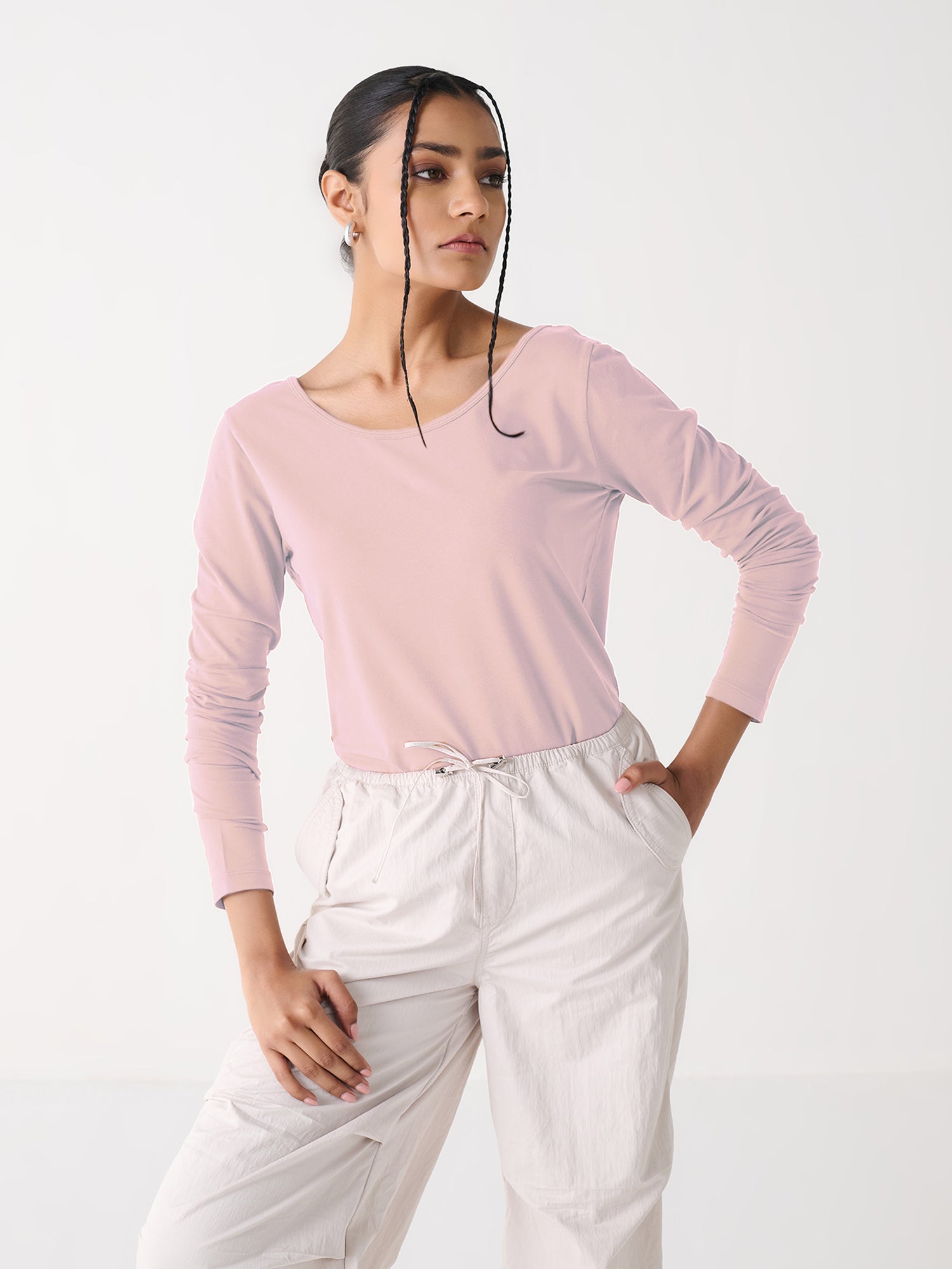 Scoop Neck Long Sleeve