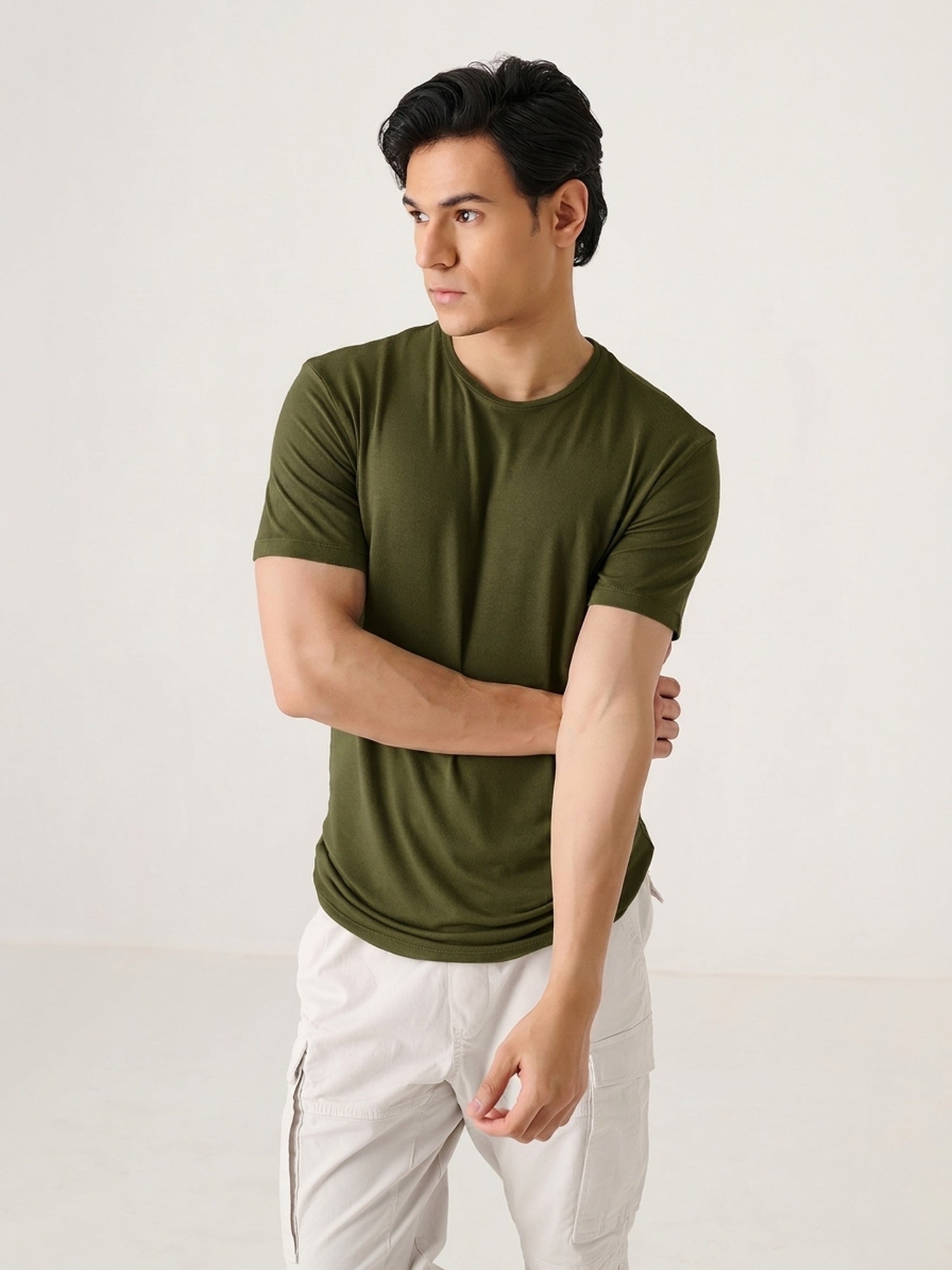 Slim Fit Stretch in Olive - alternate angle on model