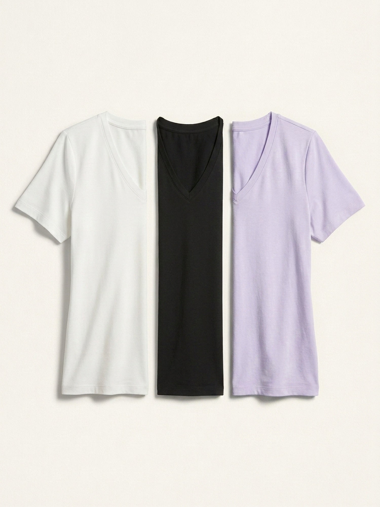 3x V Neck Short Sleeve Bundle (Woman) - White + 2 Colours