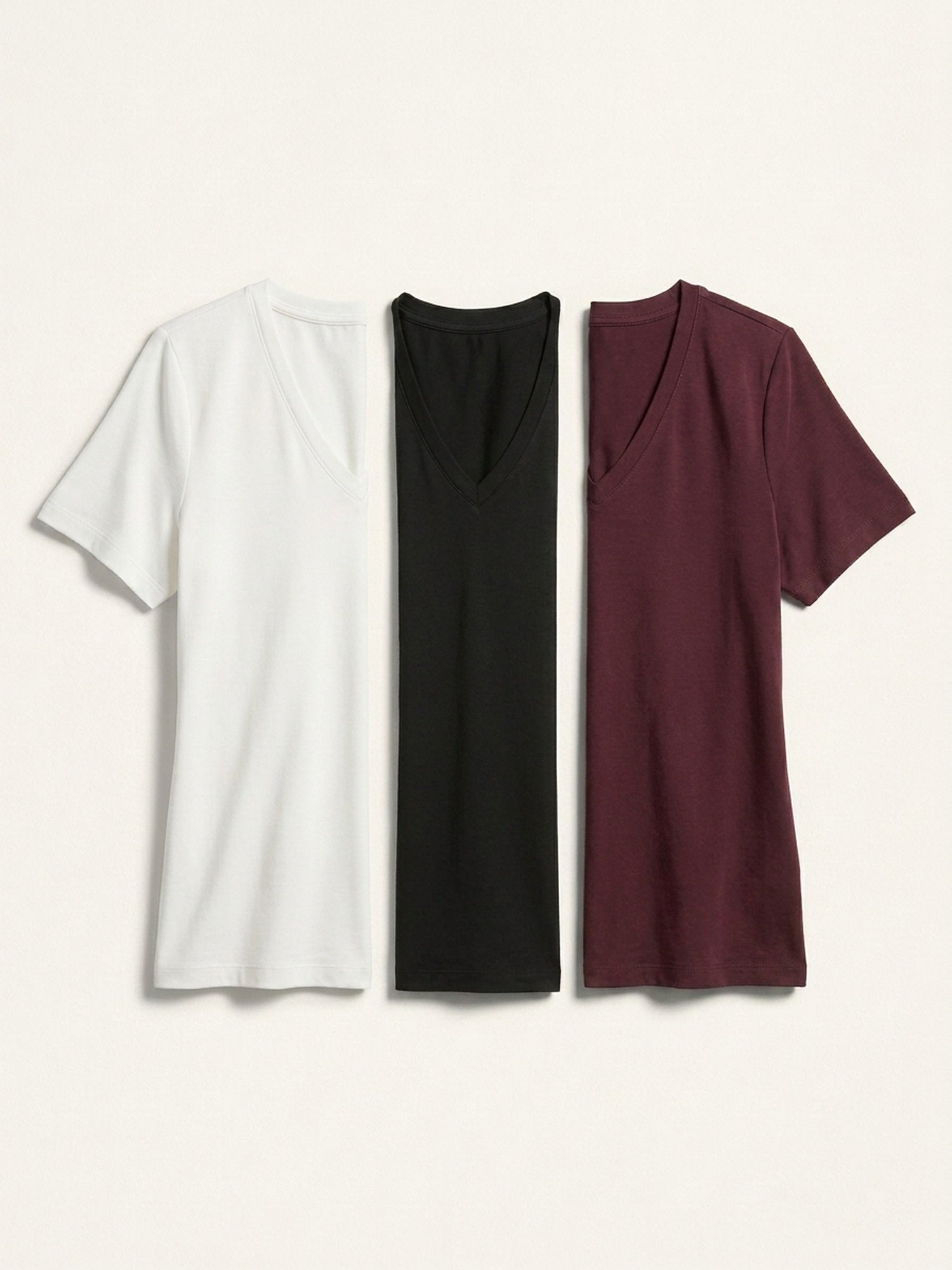 3x V Neck Short Sleeve Bundle (Woman) - White + 2 Colours