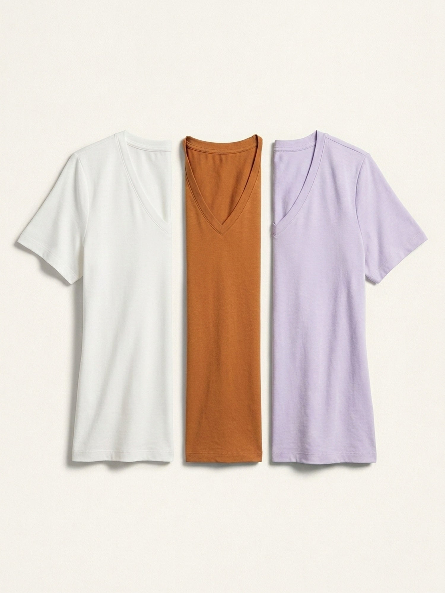 3x V Neck Short Sleeve Bundle (Woman) - White + 2 Colours