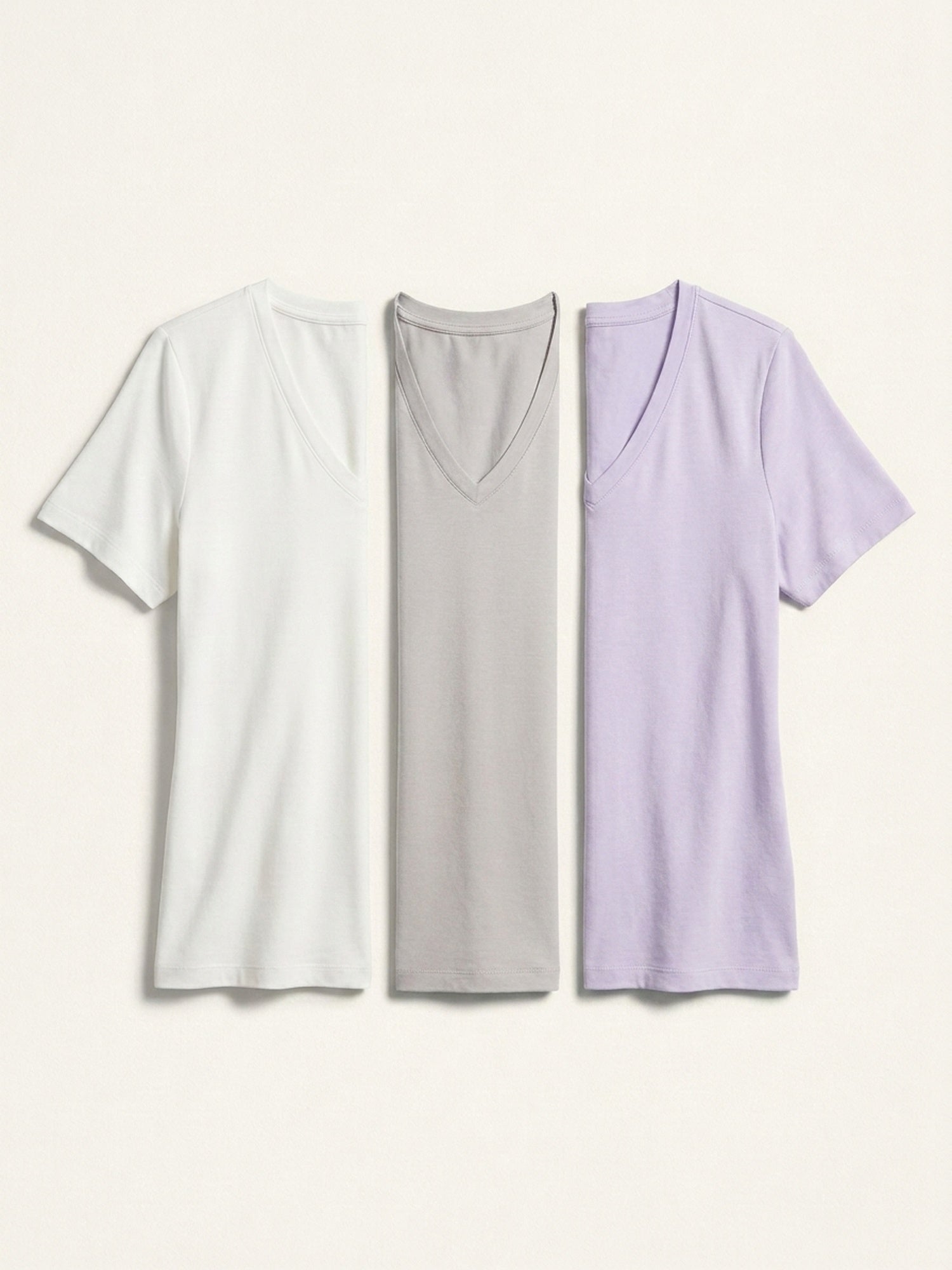 3x V Neck Short Sleeve Bundle (Woman) - White + 2 Colours