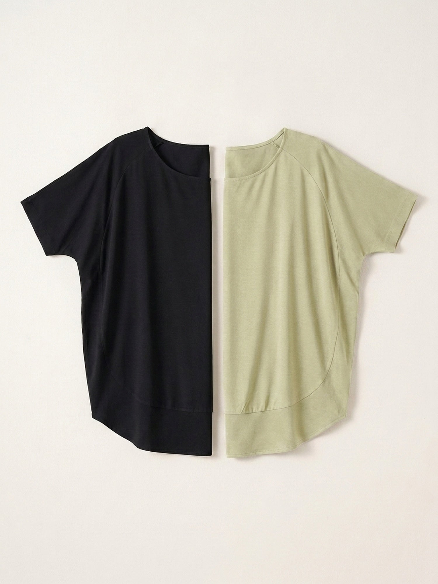 2x Flowy Fit Top Bundle (Woman) - Black + Colour