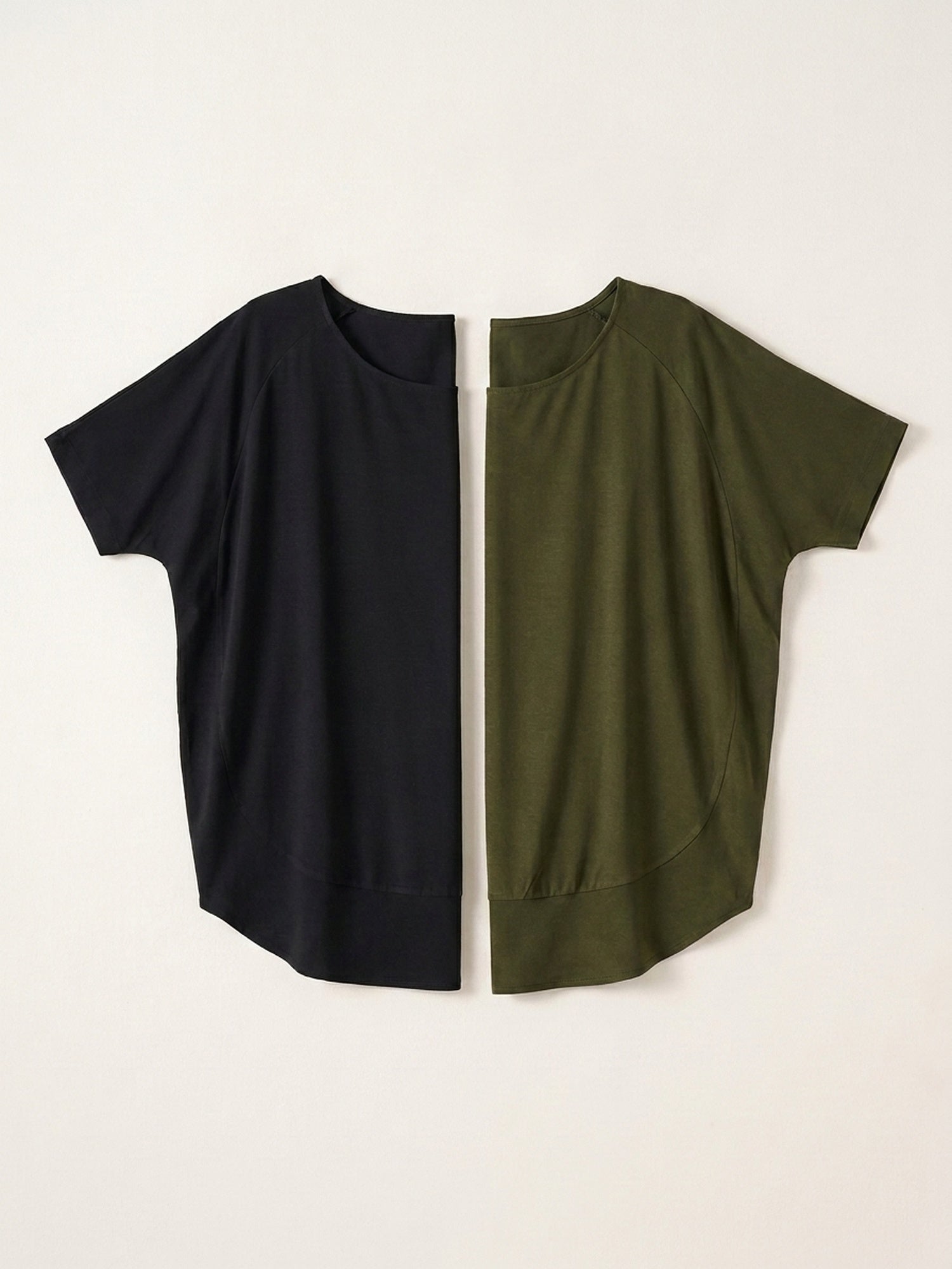 2x Flowy Fit Top Bundle (Woman) - Black + Colour